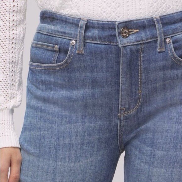 2/$30 White House Black Market Mid-Rise Everyday Soft Girlfriend Jeans 8 #A0156 - Picture 3 of 12